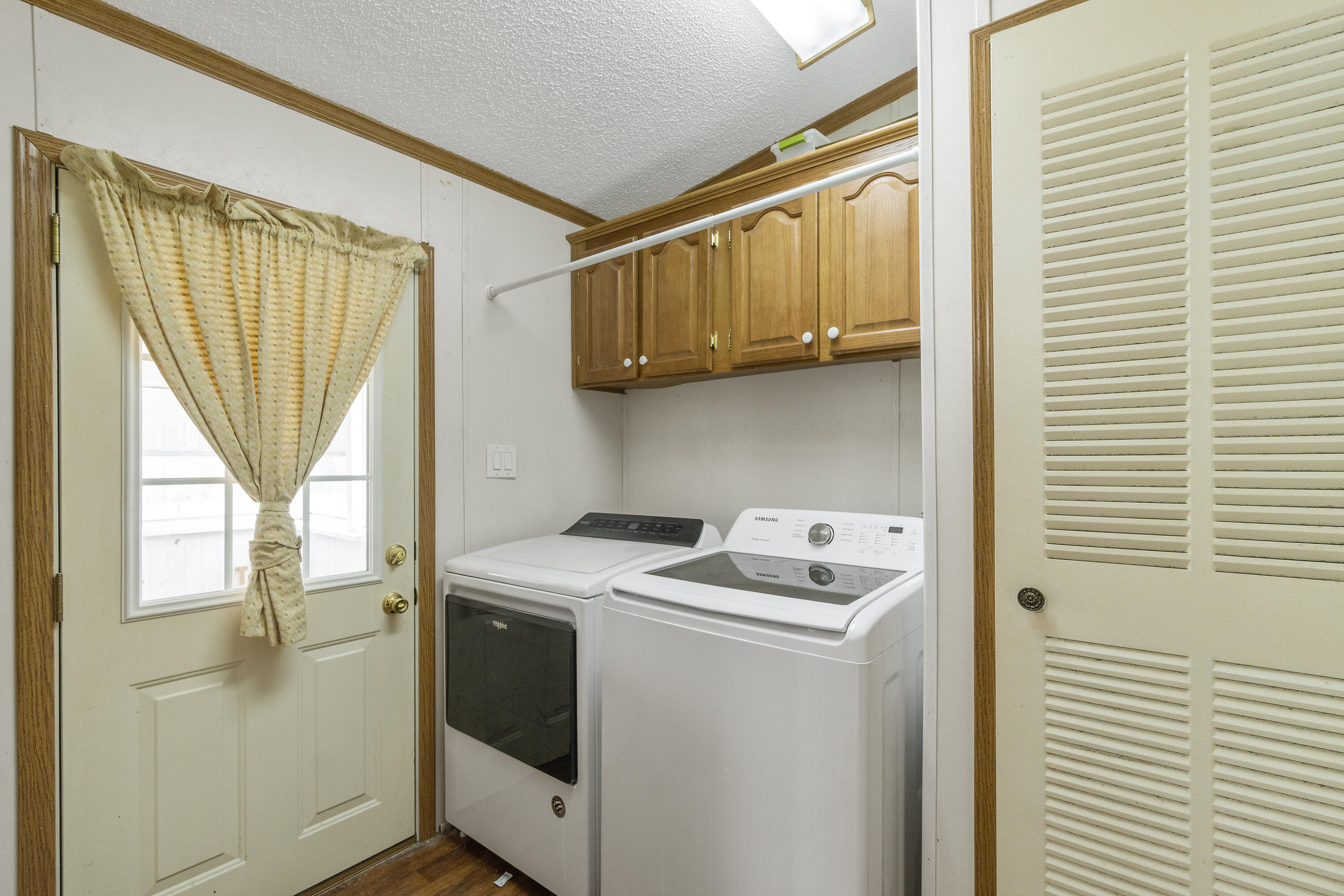 526 Garrison Hollow Road Elizabethton, TN 37643 - Photo 12 of 33 DSC02776