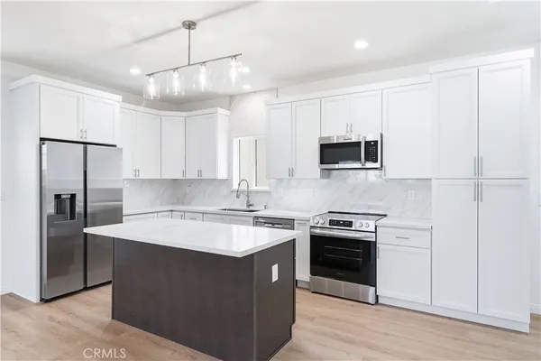 $1,550,000 | 21005 Longworth Avenue, Lakewood, CA 90715