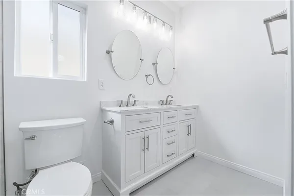 $1,550,000 | 21005 Longworth Avenue, Lakewood, CA 90715