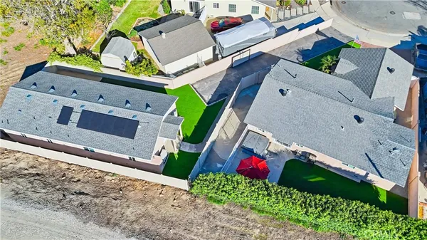 $1,550,000 | 21005 Longworth Avenue, Lakewood, CA 90715