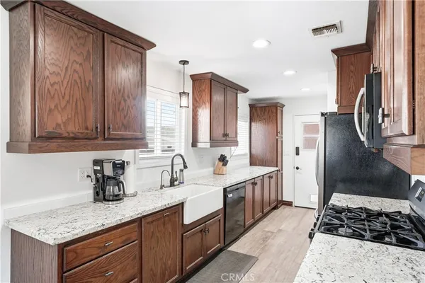 $1,550,000 | 21005 Longworth Avenue, Lakewood, CA 90715