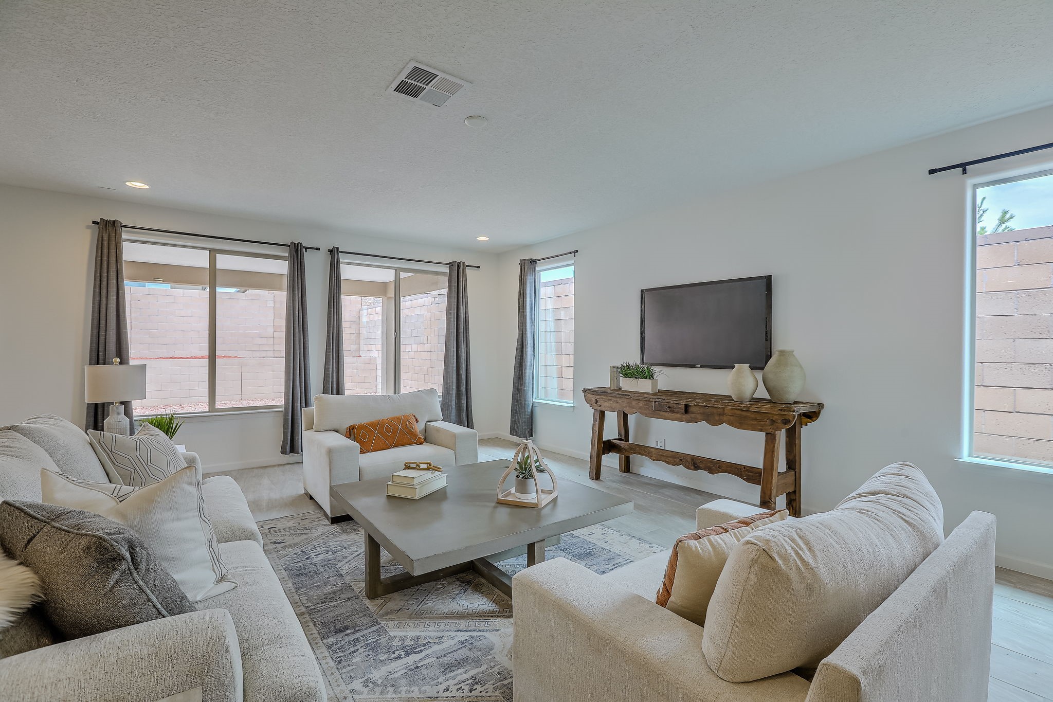 38 Avenida Colibri Santa Fe, NM 87508 - Photo 11 of 61