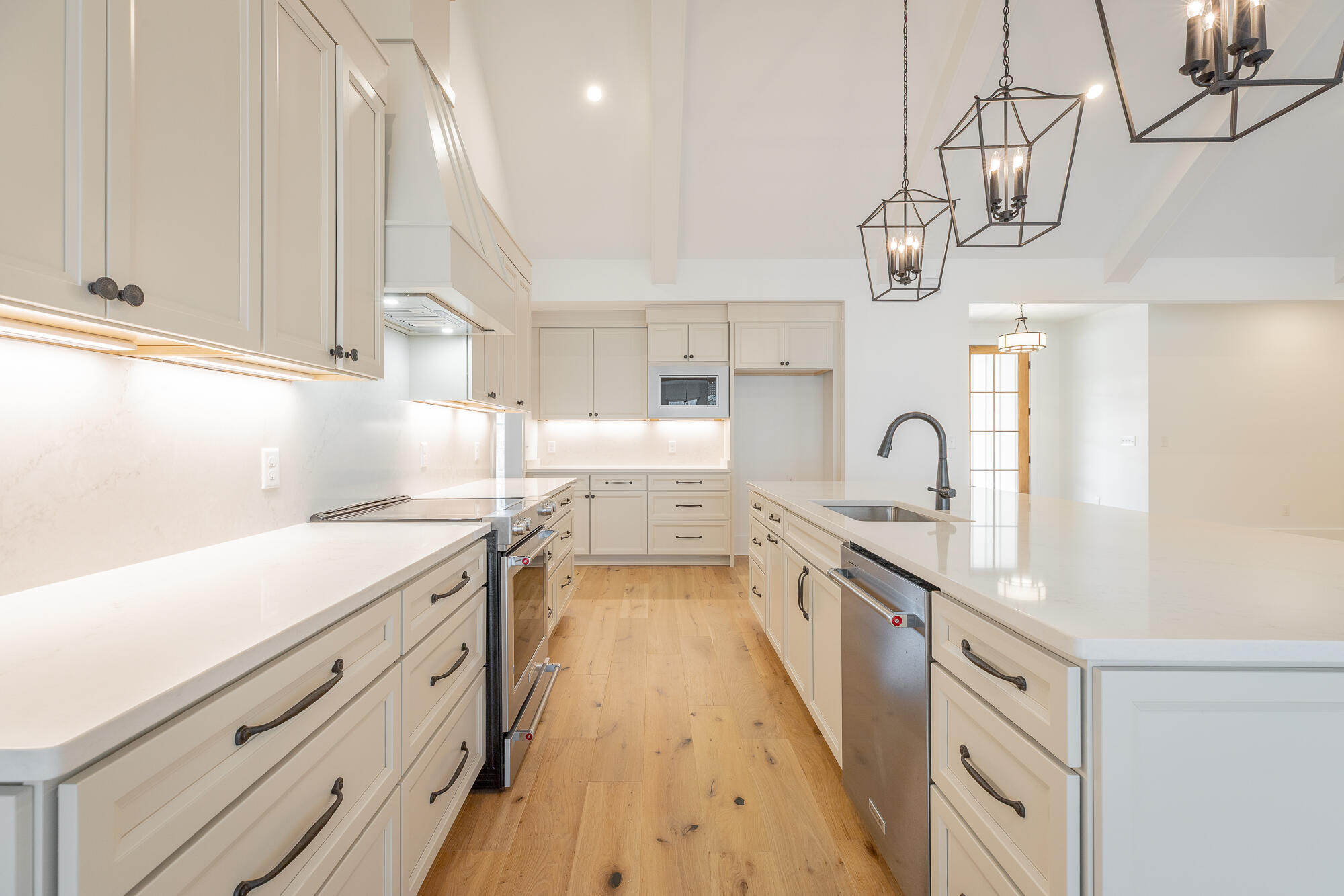 498 Hargis Road Signal Mountain, TN 37377 - Photo 13 of 65 498 Hargis Road HD-21