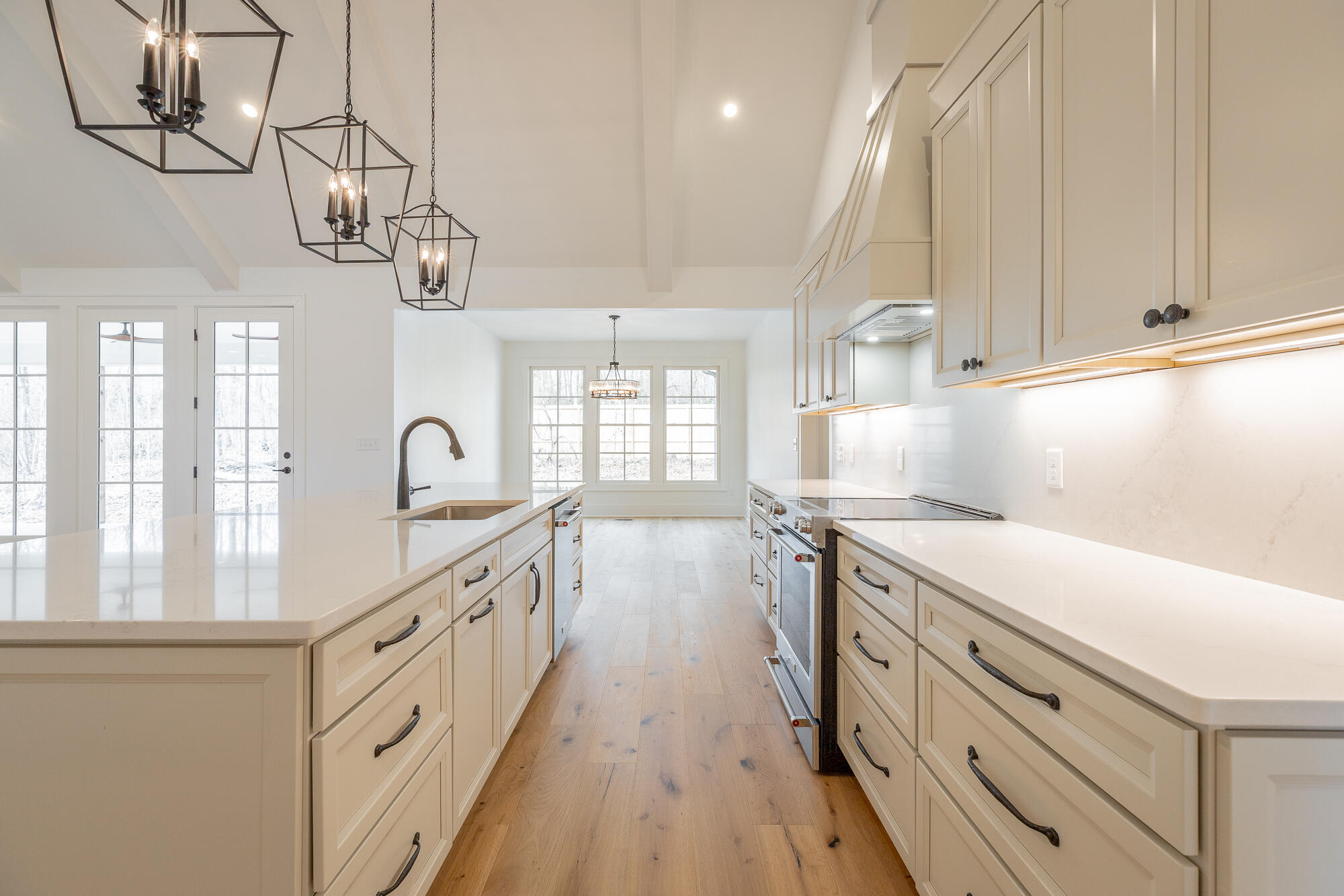 498 Hargis Road Signal Mountain, TN 37377 - Photo 15 of 65 498 Hargis Road HD-26