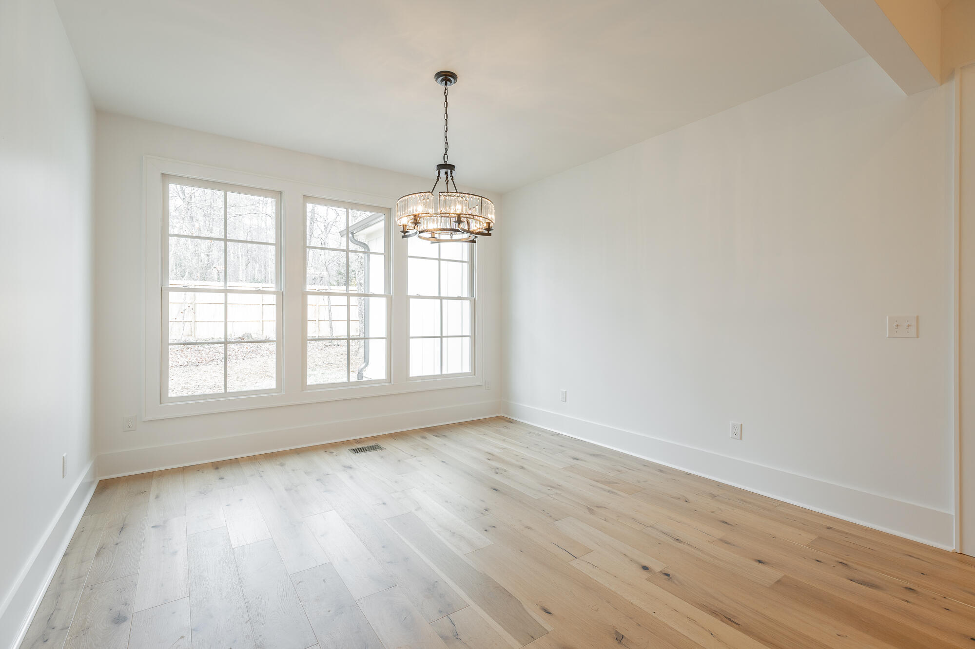 498 Hargis Road Signal Mountain, TN 37377 - Photo 17 of 65 498 Hargis Road HD-32