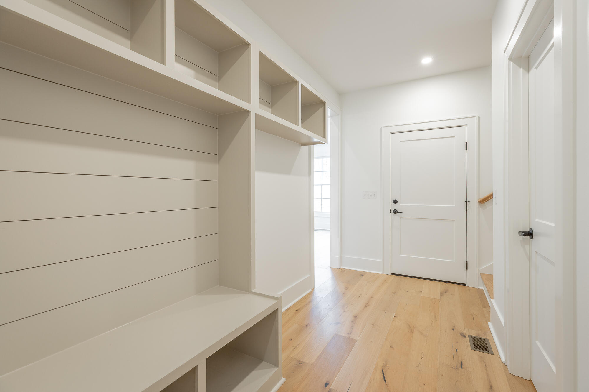 498 Hargis Road Signal Mountain, TN 37377 - Photo 20 of 65 498 Hargis Road HD-36