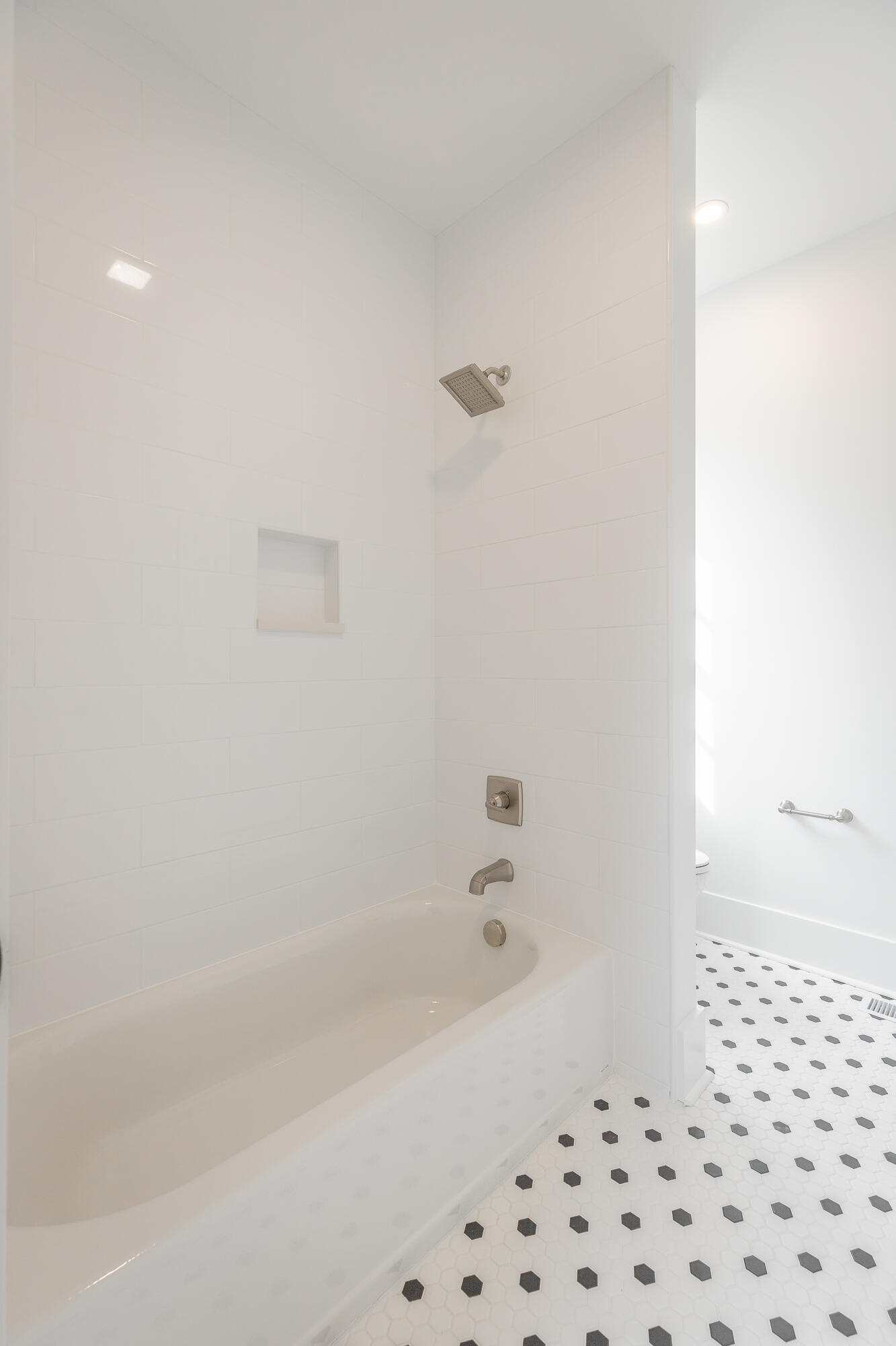 498 Hargis Road Signal Mountain, TN 37377 - Photo 38 of 65 498 Hargis Road HD-74