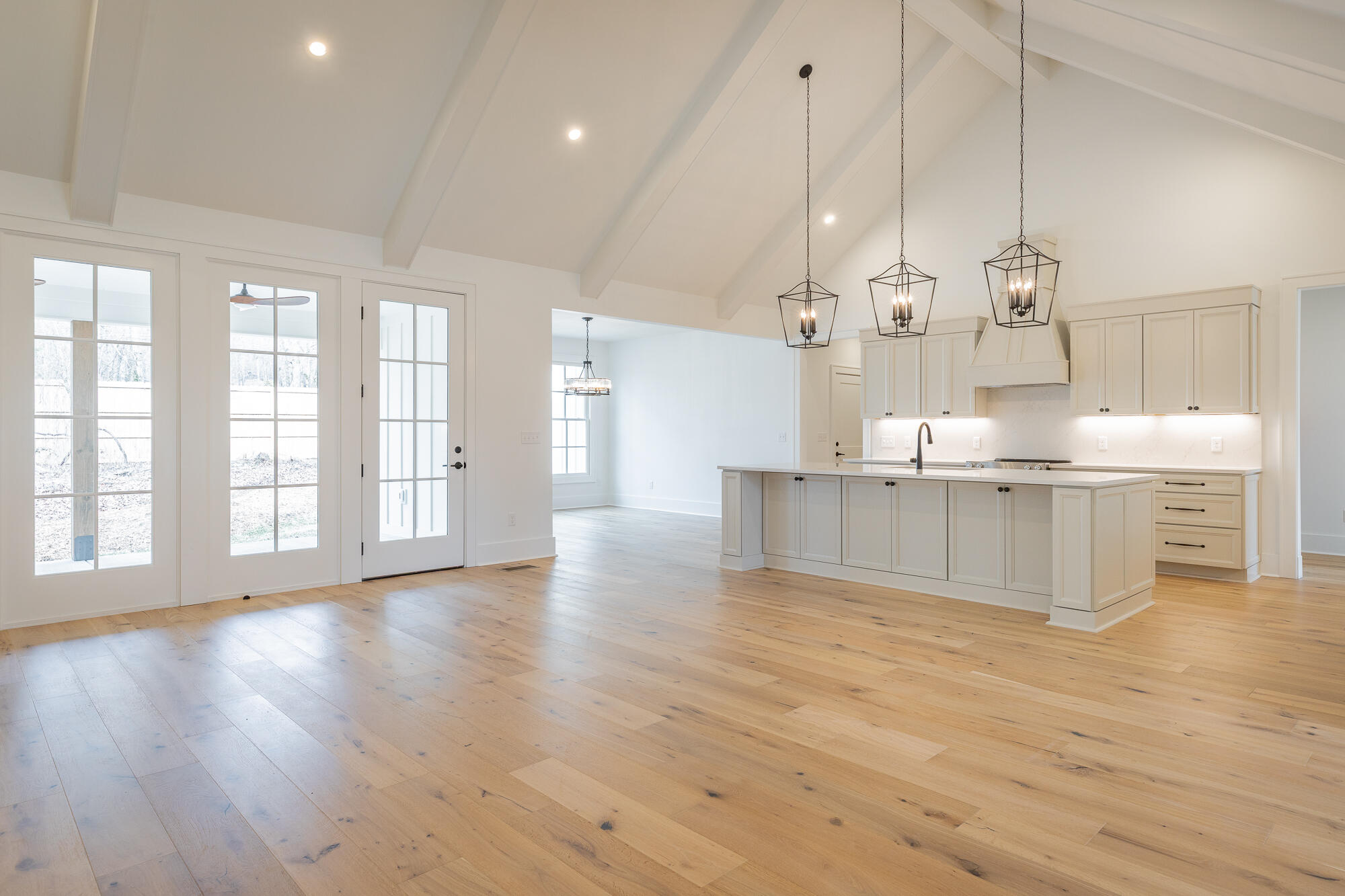 498 Hargis Road Signal Mountain, TN 37377 - Photo 10 of 65 498 Hargis Road HD-9