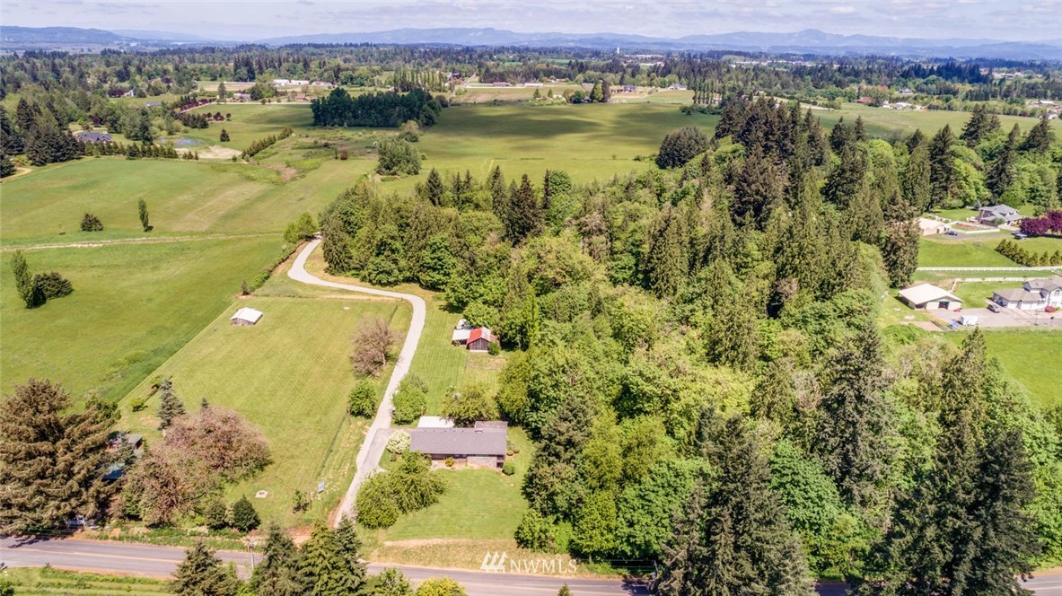 5004 Northwest 199th Street Ridgefield, WA 98642 - Photo 2 of 16 Gallery Image 2