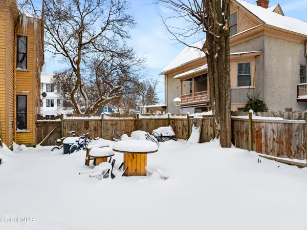 $95,000 | 618 Tracy Street, Utica, NY 13502
