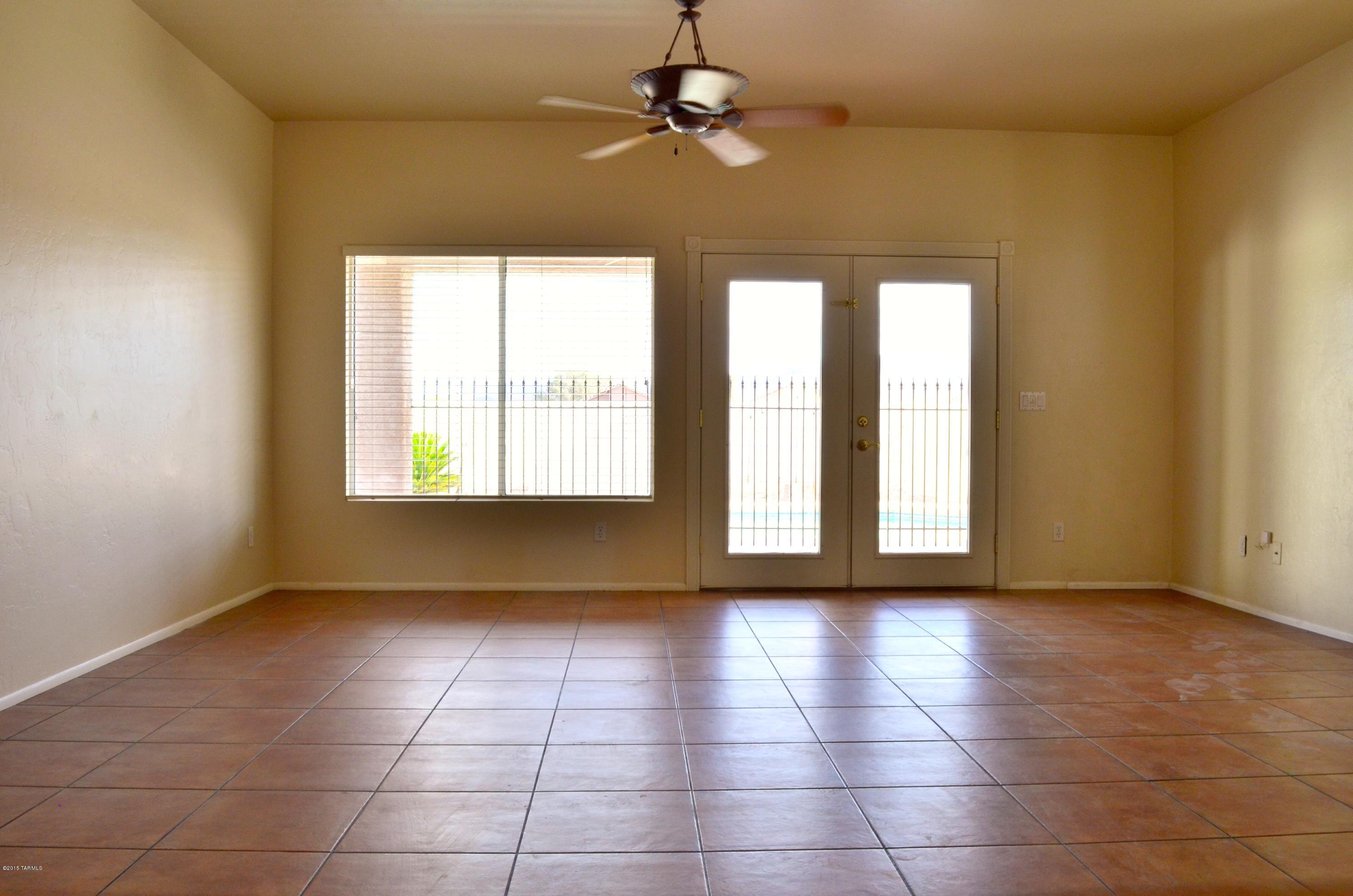 7837 West Bodie Road Tucson, AZ 85743 - Photo 6 of 31 Gallery Image 6