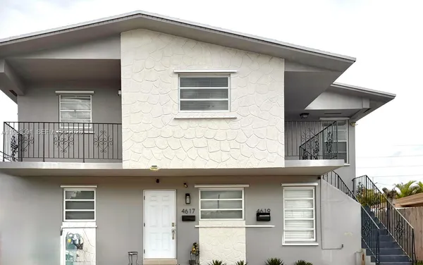 $3,500 | West Flagler, Miami, FL 33126