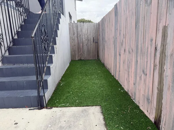 $3,700 | West Flagler, Miami, FL 33126