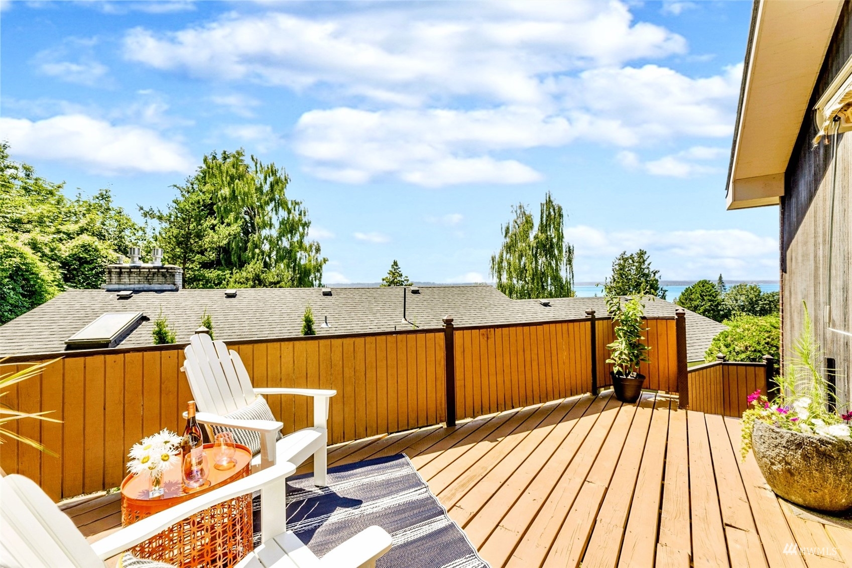 8742 Fauntlee Crest Southwest Seattle, WA 98136 - Photo 13 of 36 Gallery Image 13