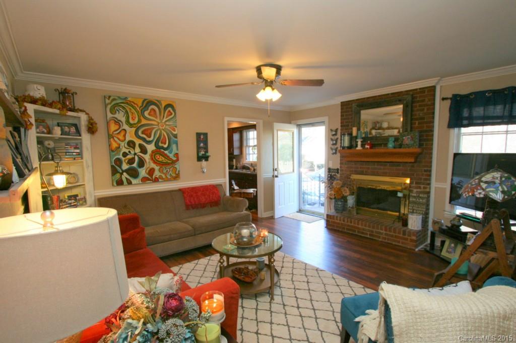 13657 Idlewild Road Matthews, NC 28105 - Photo 2 of 16