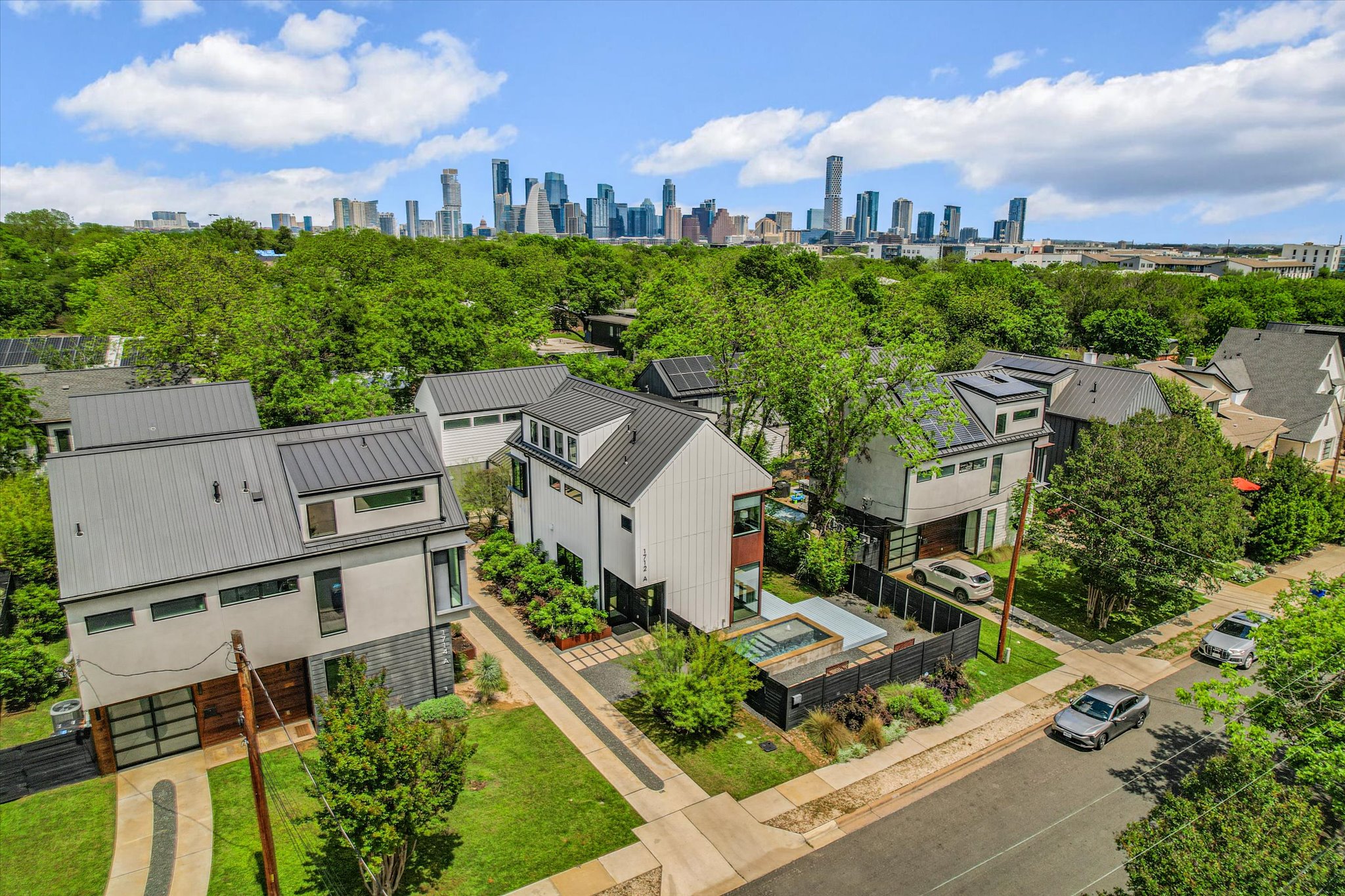 1712 Nash Avenue, Unit A Austin, TX 78704 - Photo 38 of 38 an aerial view of multiple houses with a yard
