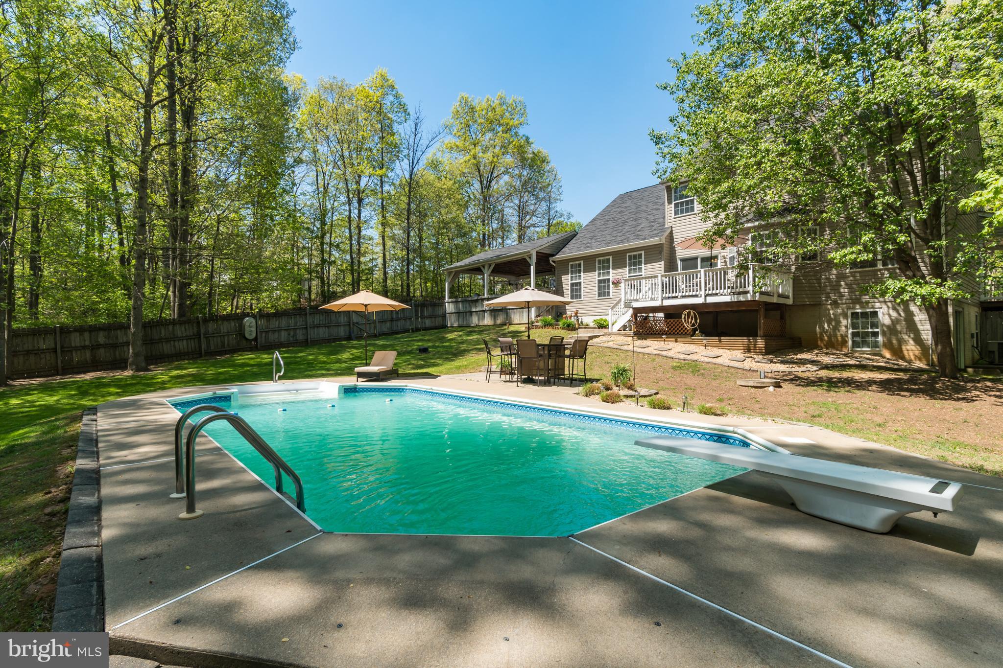 13 Ridgeway Road Stafford, VA 22556 - Photo 29 of 30 Get Your Sun Screen Ready