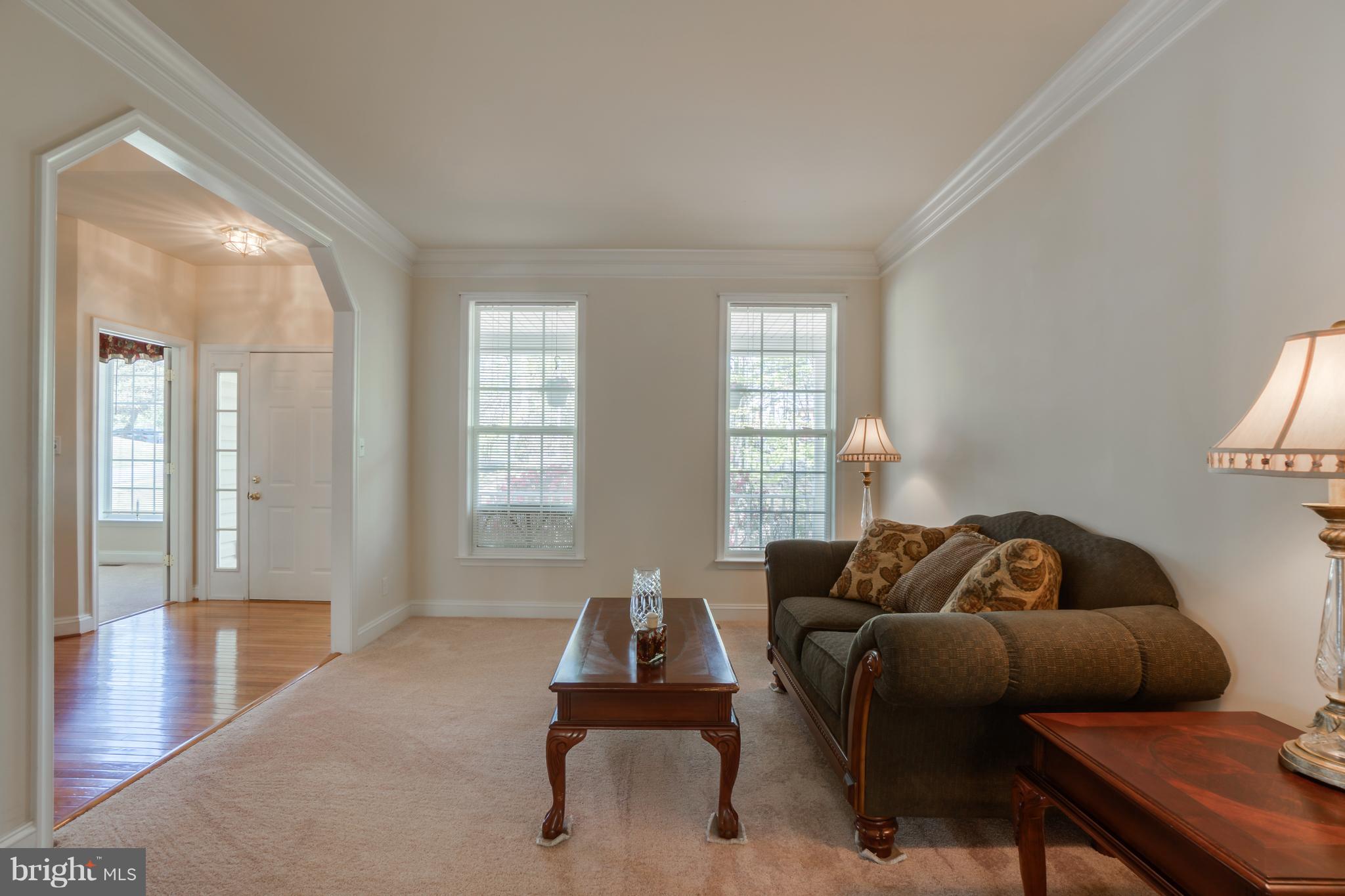 13 Ridgeway Road Stafford, VA 22556 - Photo 4 of 30 Light Filled Living Room