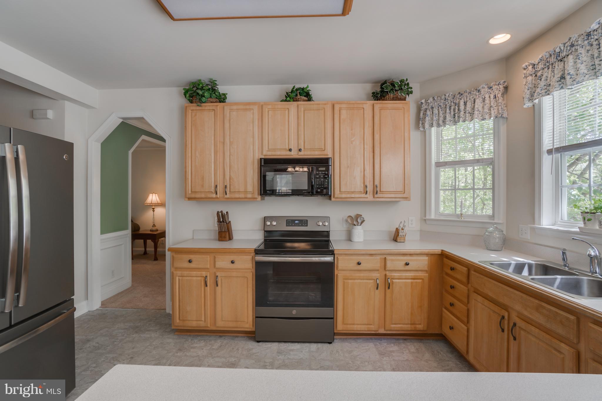 13 Ridgeway Road Stafford, VA 22556 - Photo 9 of 30 Kitchen