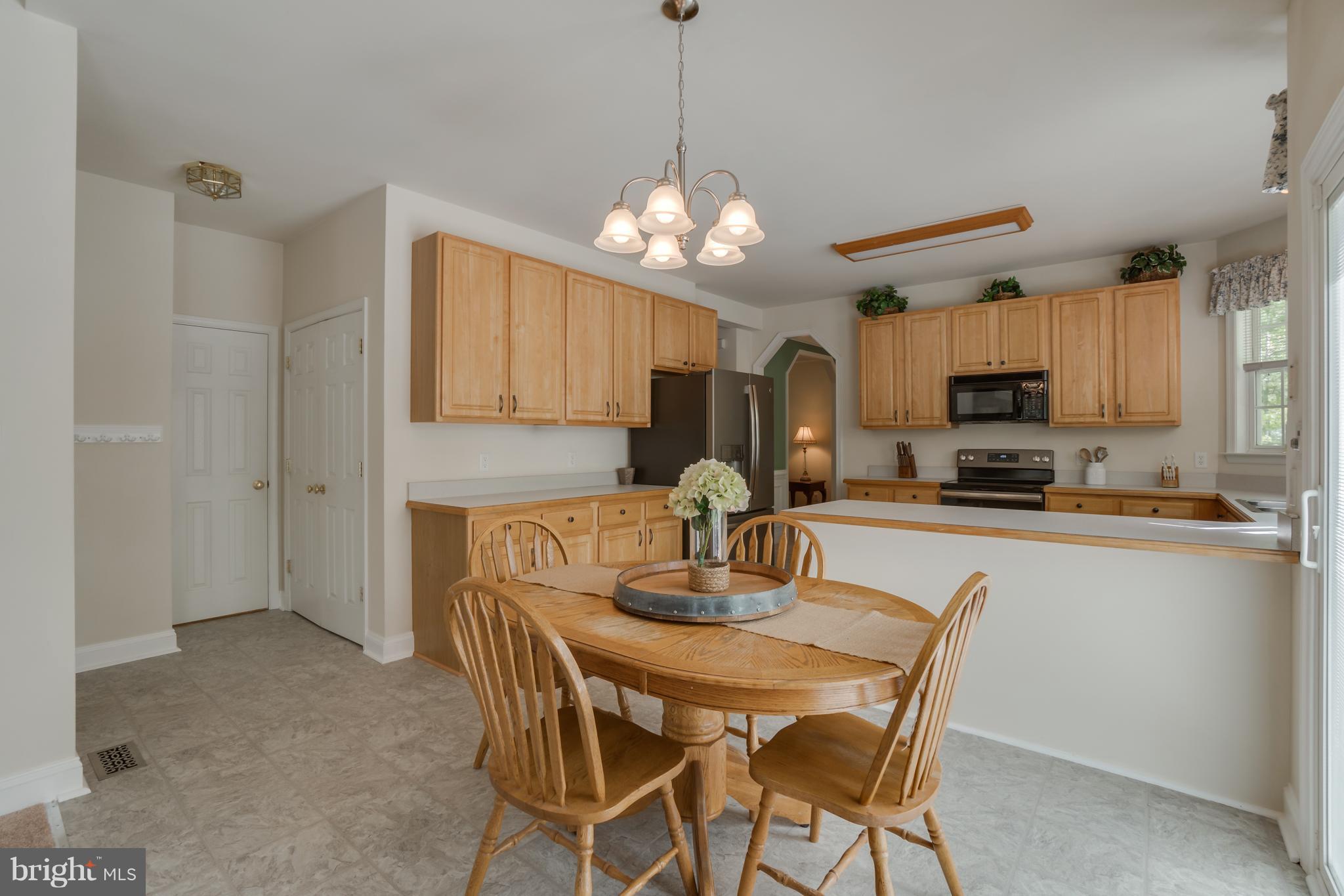 13 Ridgeway Road Stafford, VA 22556 - Photo 10 of 30 Kitchen