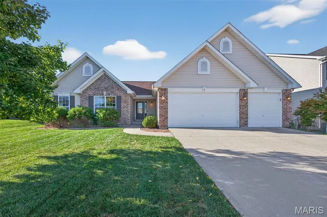 $489,000 | 3 Jamesport Court, O'Fallon, MO 63366