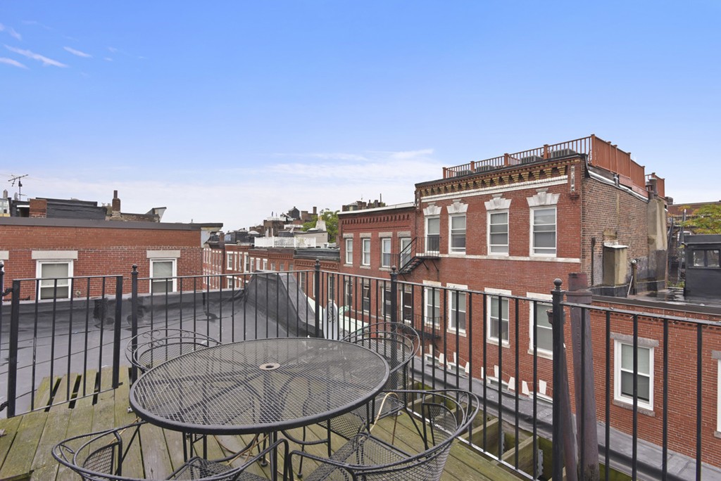 10 Sheafe Street, Unit 3 Boston, MA 02113 - Photo 2 of 10 Gallery Image 2