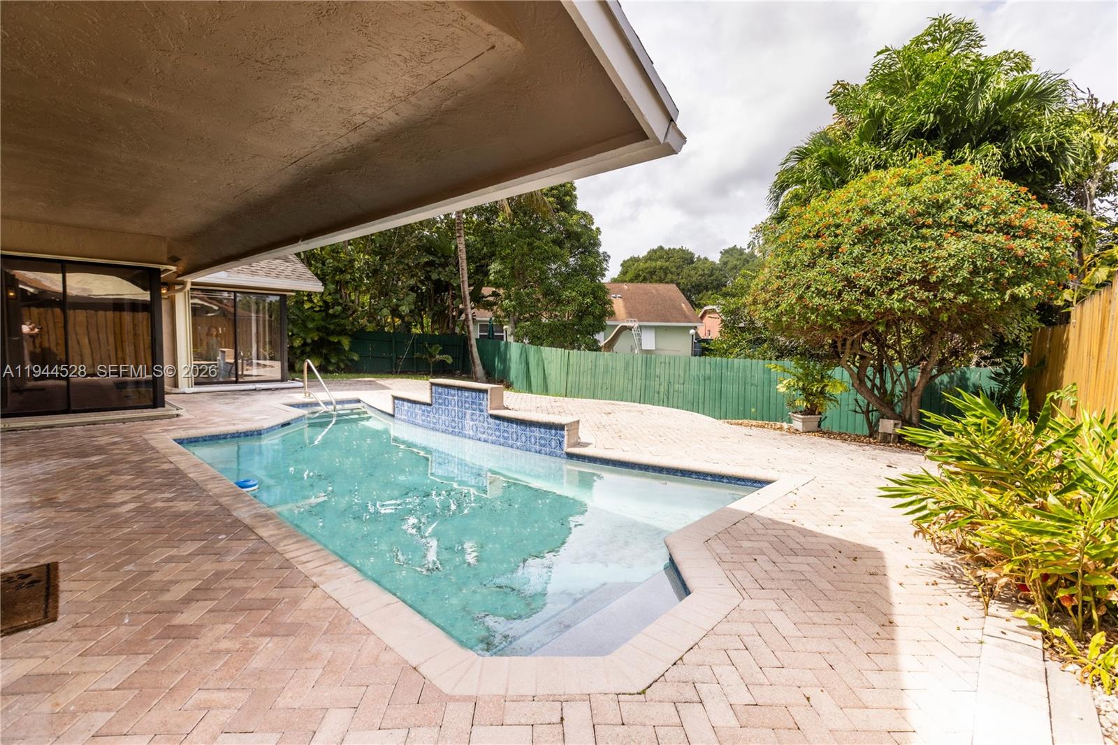 8775 Southwest 57th Street Cooper City, FL 33328 - Photo 3 of 35 BackYard