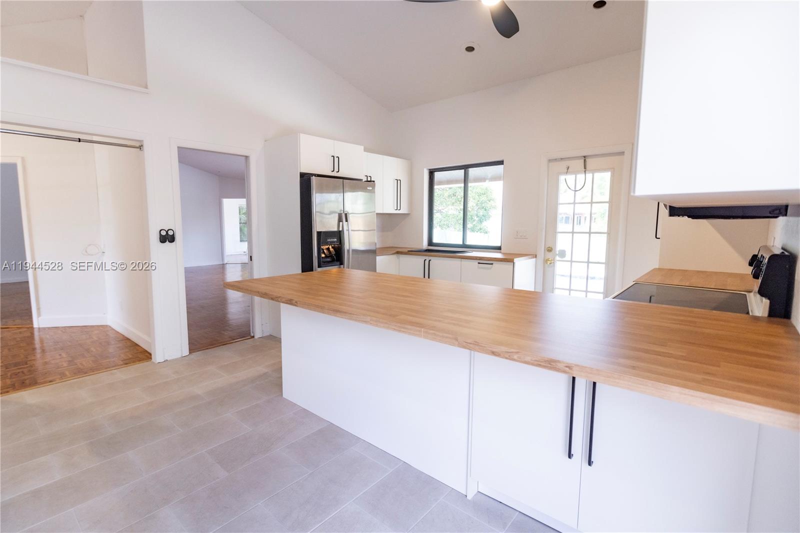8775 Southwest 57th Street Cooper City, FL 33328 - Photo 10 of 35