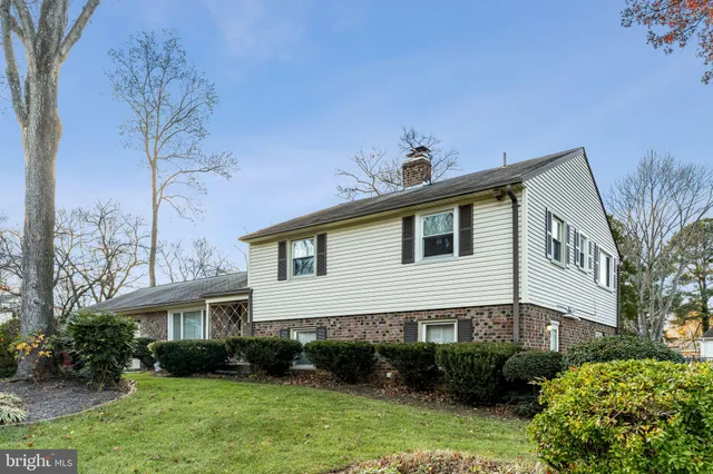 $475,122 | 12204 Chesterton Drive, Upper Marlboro, MD 20774