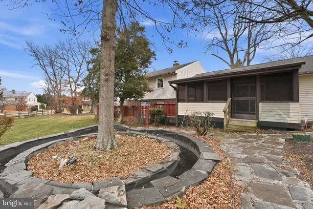 $475,122 | 12204 Chesterton Drive, Upper Marlboro, MD 20774