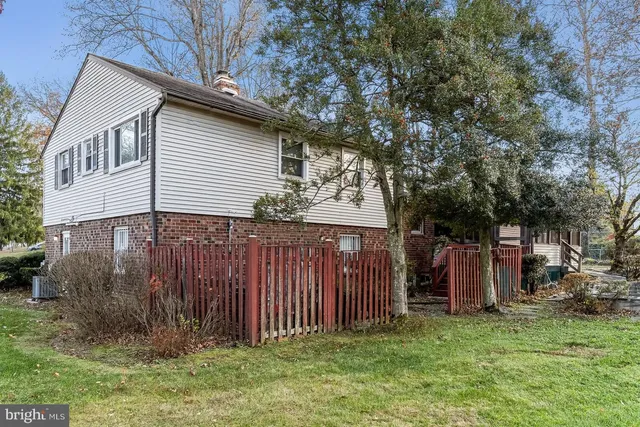 $475,122 | 12204 Chesterton Drive, Upper Marlboro, MD 20774