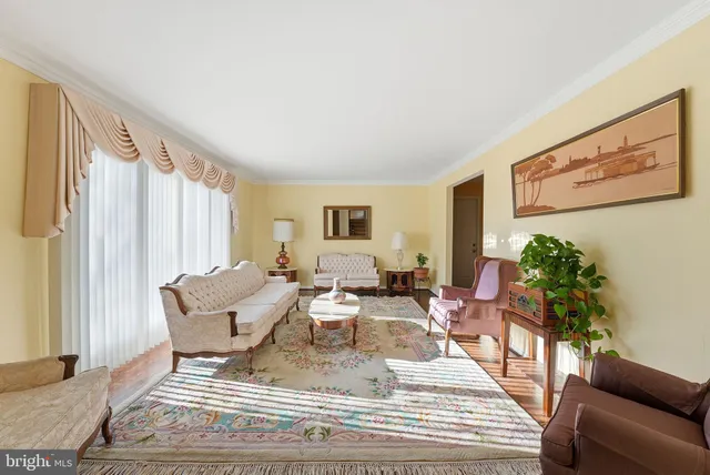 $475,122 | 12204 Chesterton Drive, Upper Marlboro, MD 20774