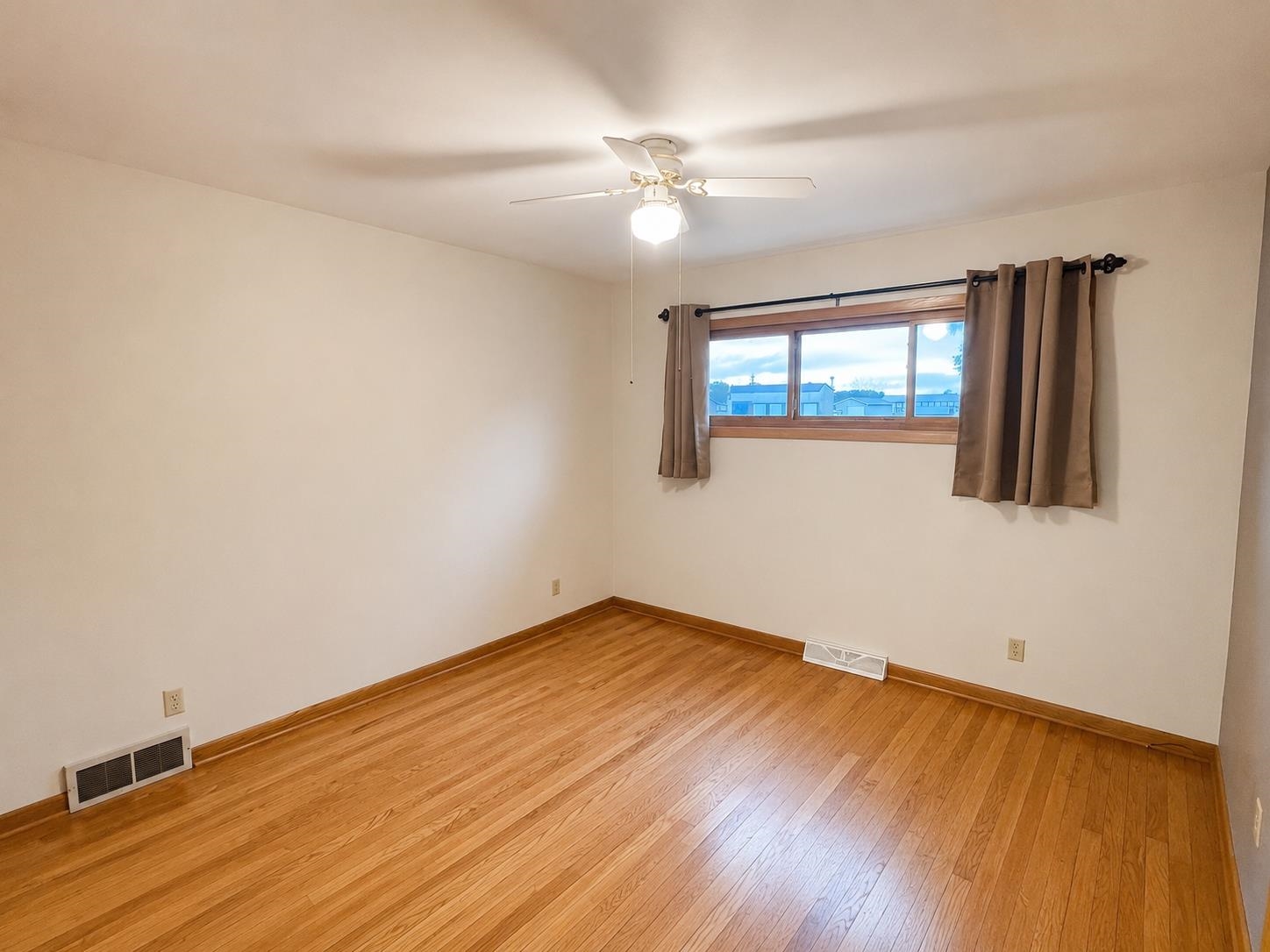 220 North Ohio Street Prairie du Chien, WI 53821 - Photo 13 of 25