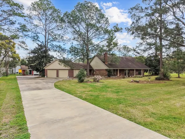 $435,000 | 6311 Avenue M, Santa Fe, TX 77510