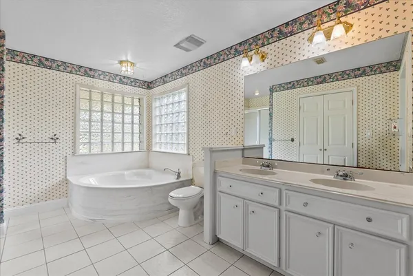 $435,000 | 6311 Avenue M, Santa Fe, TX 77510