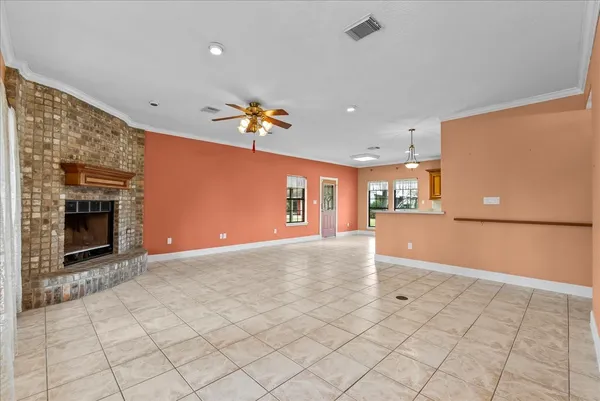 $435,000 | 6311 Avenue M, Santa Fe, TX 77510