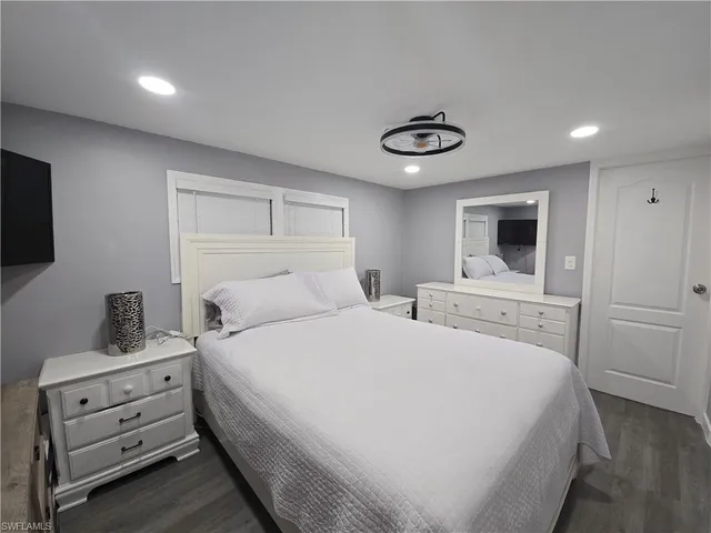 $149,000 | 9 Moonstone Circle, Unit M9, Naples, FL 34112