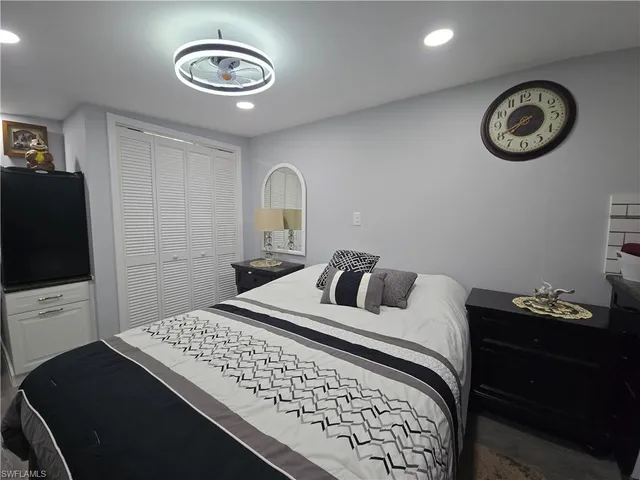 $149,000 | 9 Moonstone Circle, Unit M9, Naples, FL 34112