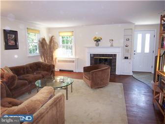 1218 Rices Mill Road Wyncote, PA 19095 - Photo 2 of 9 Bedroom