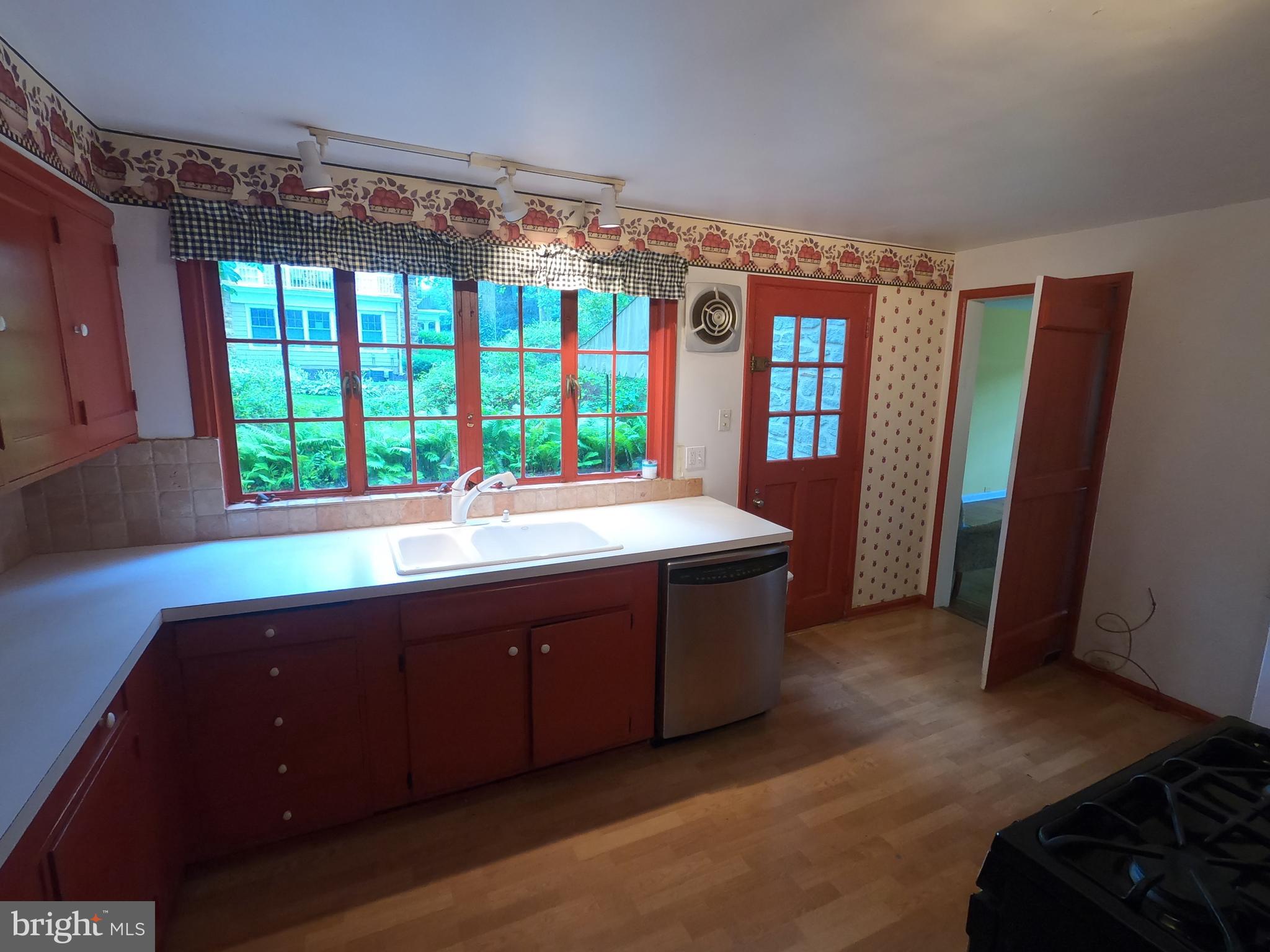 501 Anthwyn Road Merion Station, PA 19066 - Photo 8 of 18 Gallery Image 8