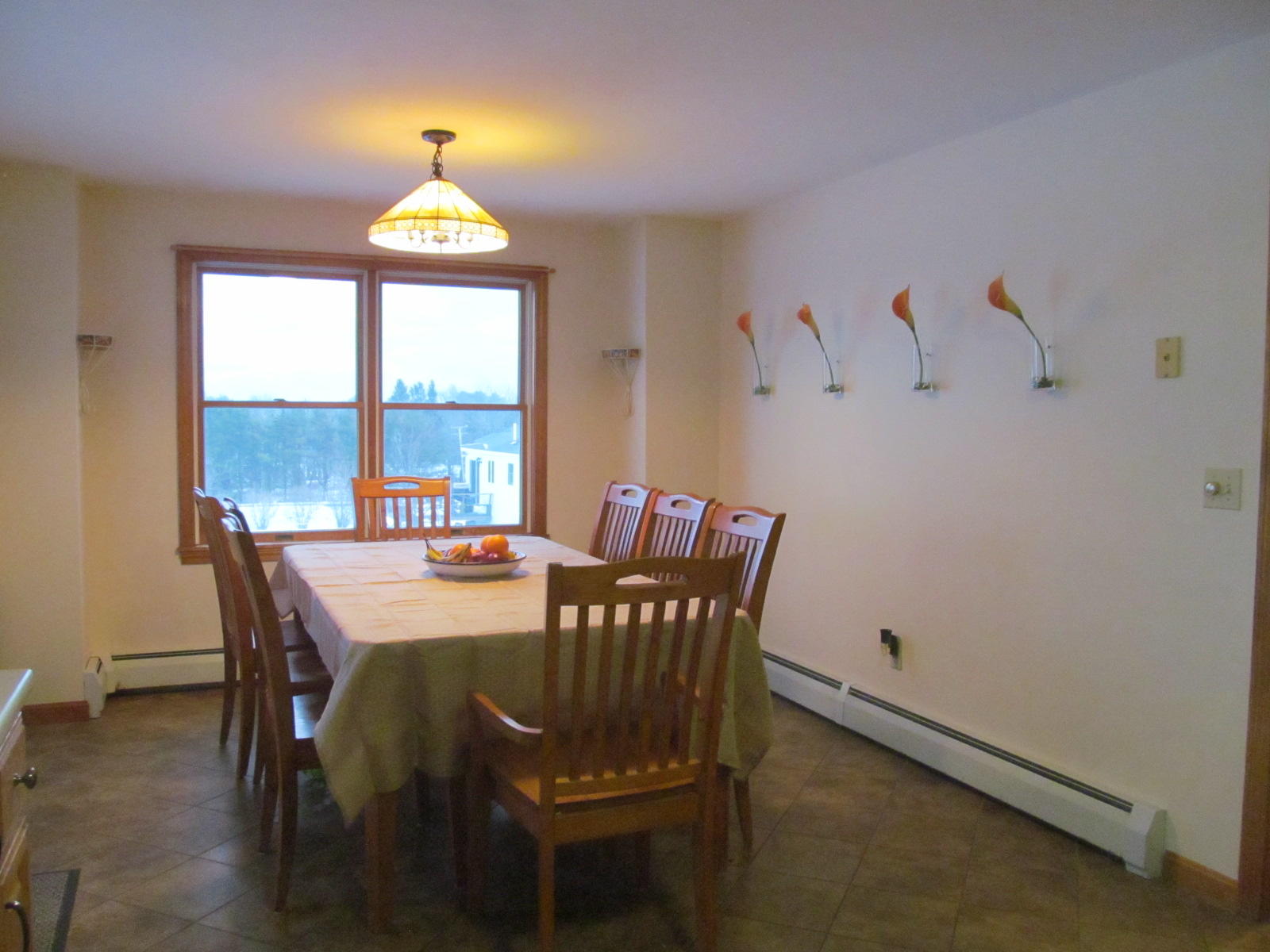 202 Lebanon Road North Berwick, ME 03906 - Photo 4 of 21 Dining area
