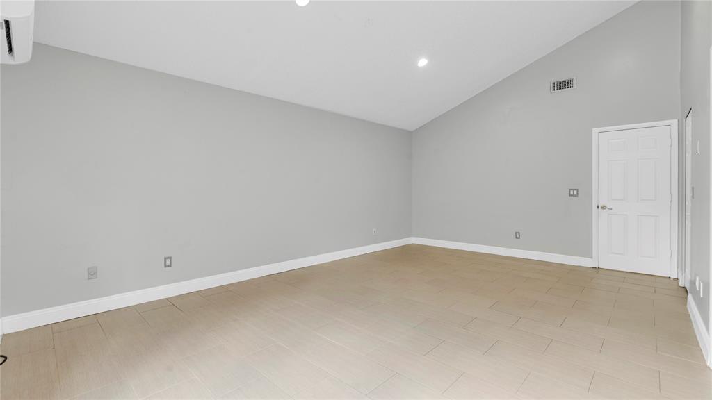 7659 Sierra Terrace West Boca Raton, FL 33433 - Photo 19 of 22