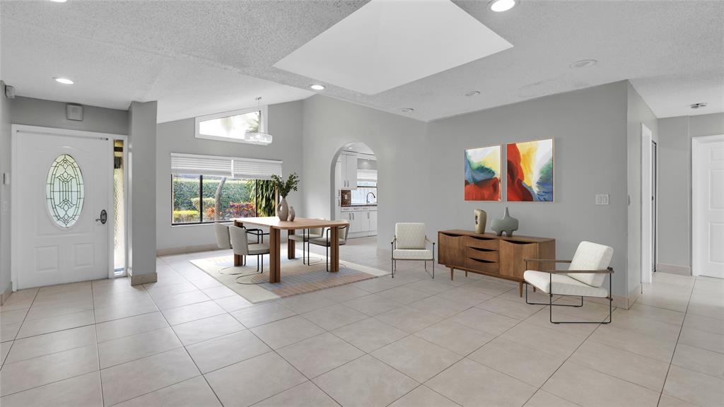 7659 Sierra Terrace West Boca Raton, FL 33433 - Photo 4 of 22