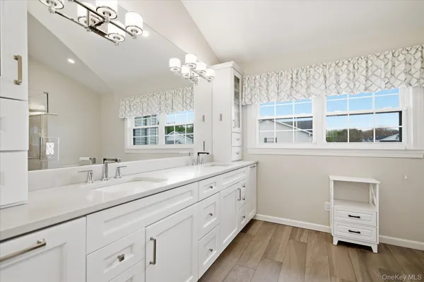 $798,000 | 7 Monitor Road, Smithtown, NY 11787