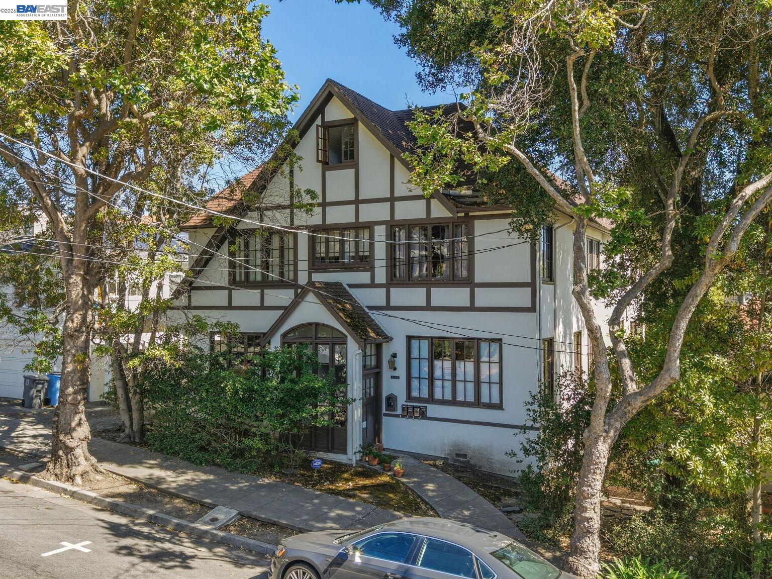 2366 Cedar Street, Unit 3 Berkeley, CA 94708 - Photo 2 of 45
