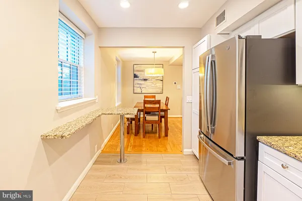 $3,995 | 3400 39th Street Northwest, Unit A715, Washington, DC 20016