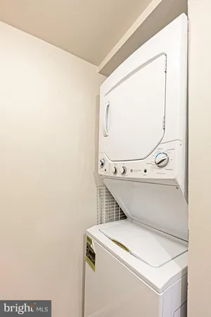 $3,995 | 3400 39th Street Northwest, Unit A715, Washington, DC 20016