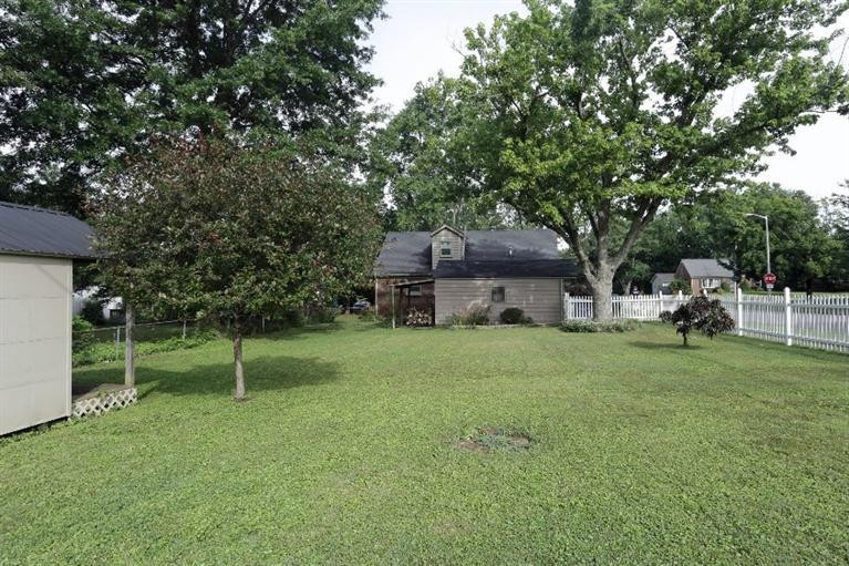 1800 Yorktown Road Lexington, KY 40504 - Photo 21 of 24 Photo 21