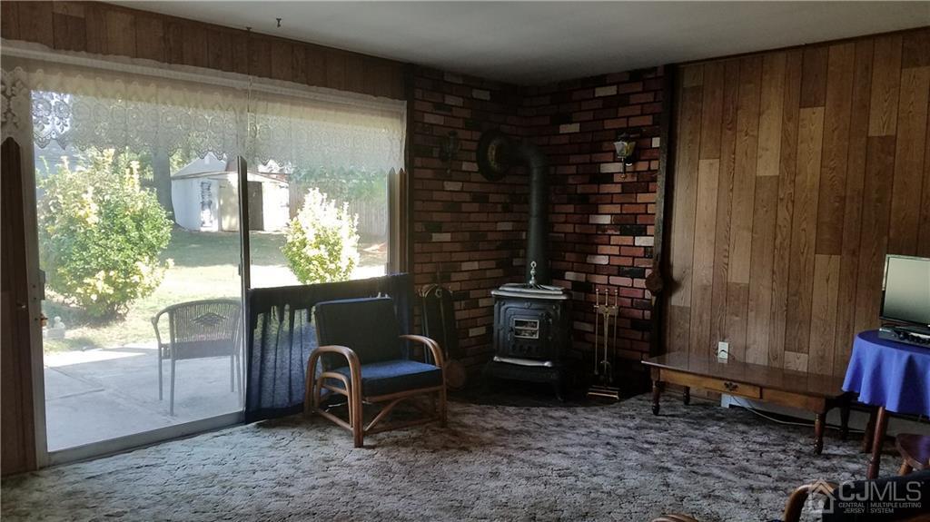 12 Forrestal Road Kendall Park, NJ 08824 - Photo 3 of 15 Gallery Image 3