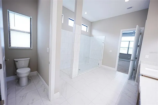 $5,000 | 9124 Bernini Place, Sarasota, FL 34240